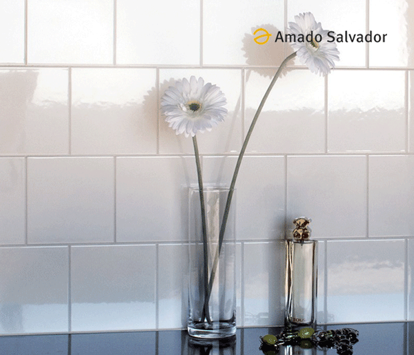 Revestimiento Blanco para cocina y baño de formato 15 x 15 y acabado liso