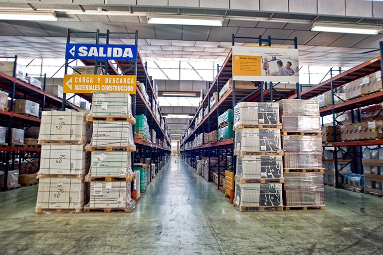Almacén logístico cerámica Amado Salvador Quart de Poblet