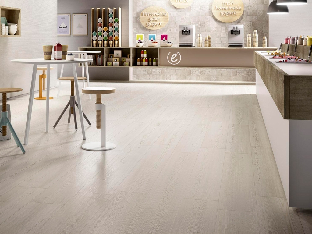 Treverktrend Larice Perla 25x150CM Marazzi